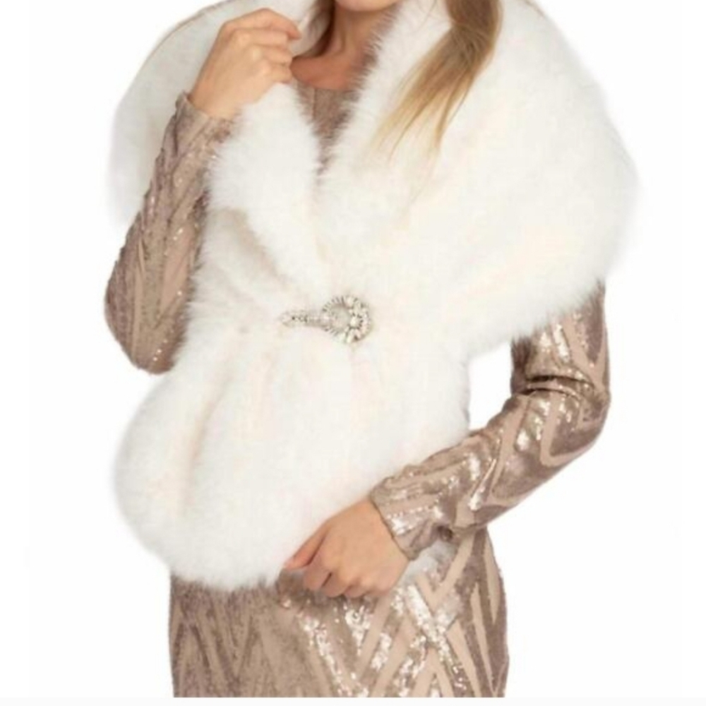 NWT $238 JOSEPH RIBKOFF embellished faux fur cape cover-up in vanilla L XL